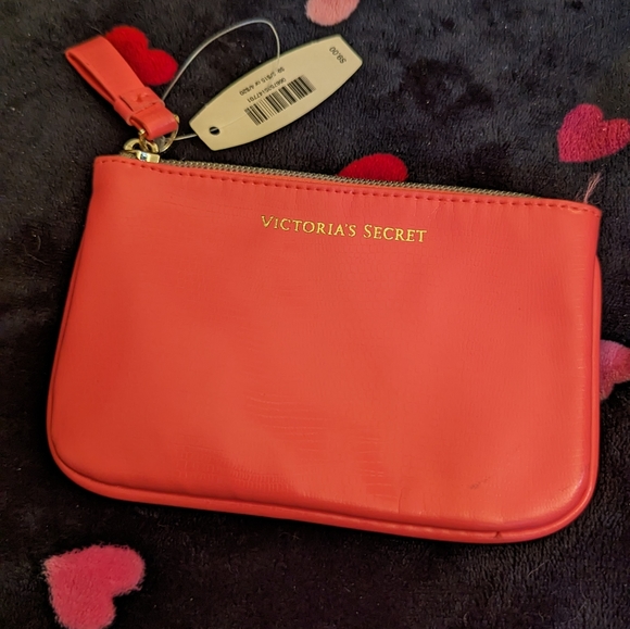 Victoria's Secret Handbags - Victoria Secret Keychain Wallet NWT